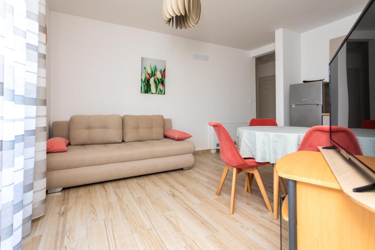 Apartments Jelena Vantacici Exterior photo